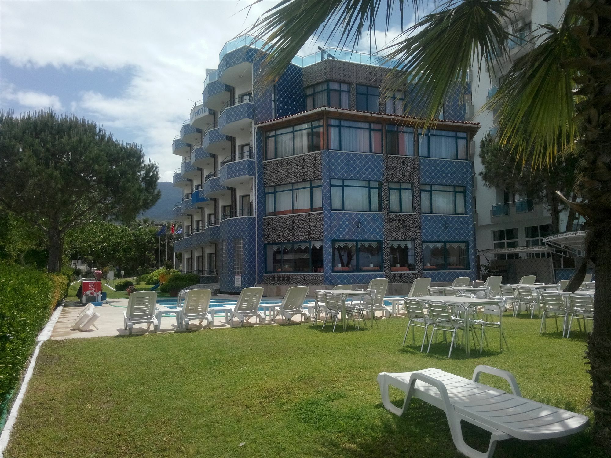 Art Hotel 古泽尔坎里 外观 照片